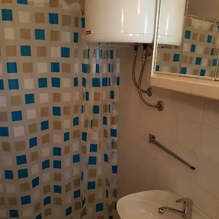 Apartment Lili *